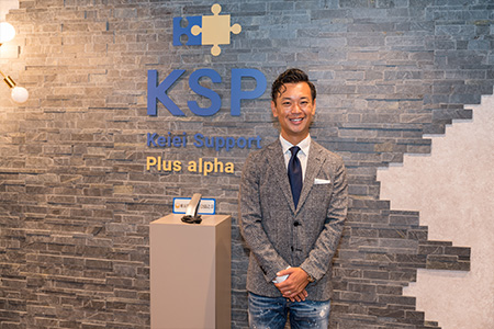 内装工事リース株式会社の代表 石堂雄太