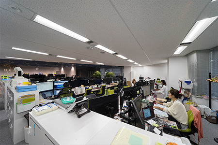 内装工事リース株式会社のオフィスの風景